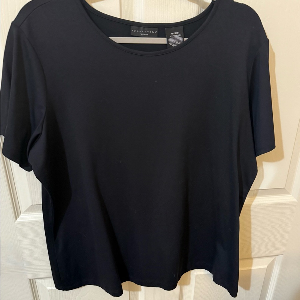 Apostrophe Black Women's Top
